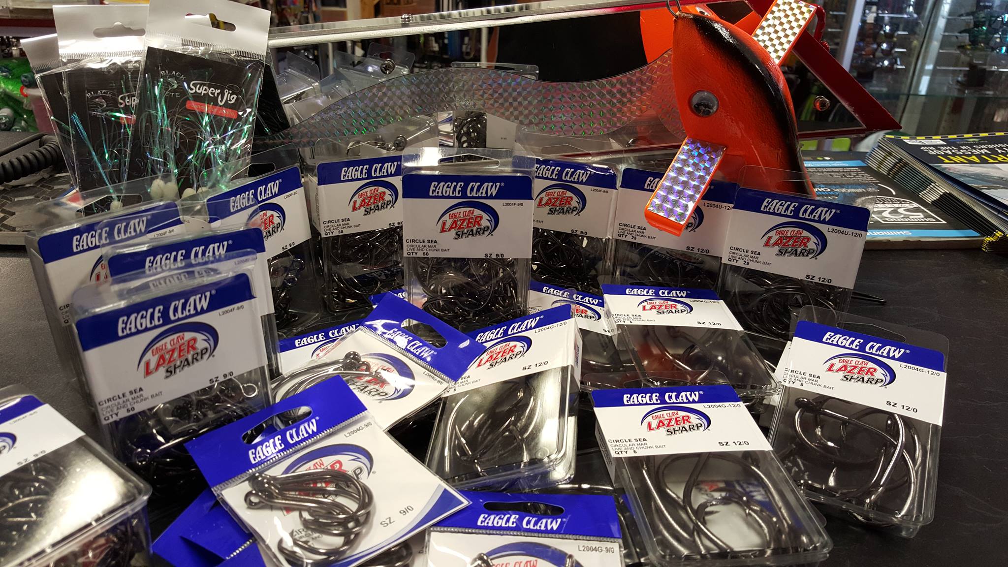 Hooked on Bait & Tackle < Fishing Tackle in Hoppers Crossing < Nearbuy -  Wyndham's Local Business Directory for Werribee, Hoppers Crossing, Point  Cook, Truganina, Tarneit, Wyndham Vale & Manor Lakes